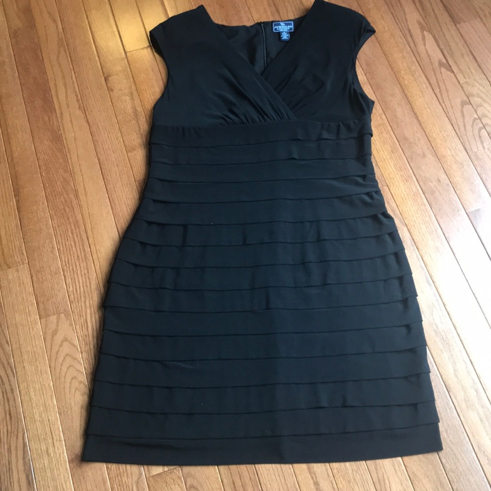 Black Cap Sleeve Bandage Dress